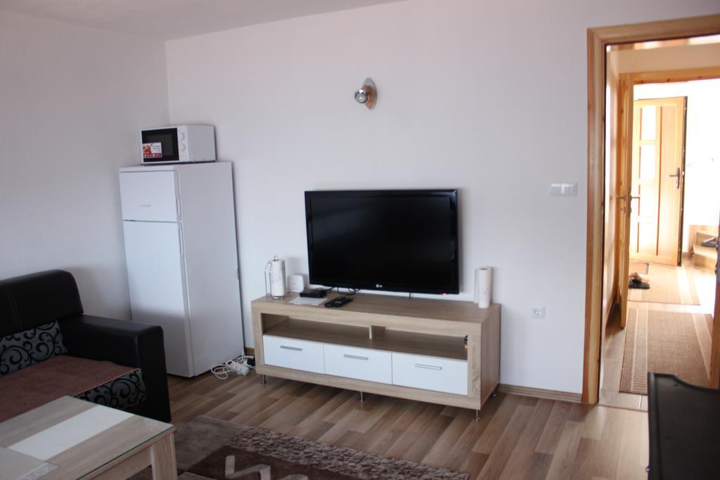 Apartments Zoni Vlašić Exterior foto